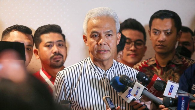 Ganjar Pranowo mengungkapkan isi pembicaraan dengan Presiden Joko Widodo yang berlangsung selama 30 menit di Yogyakarta pada pekan lalu.