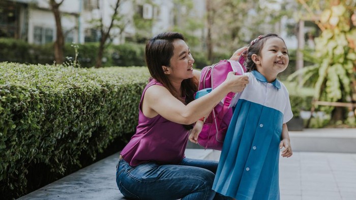 Pakar Harvard Ungkap 6 Cara Membangun Kemandirian dan Percaya Diri Anak saat Memasuki Sekolah Baru
