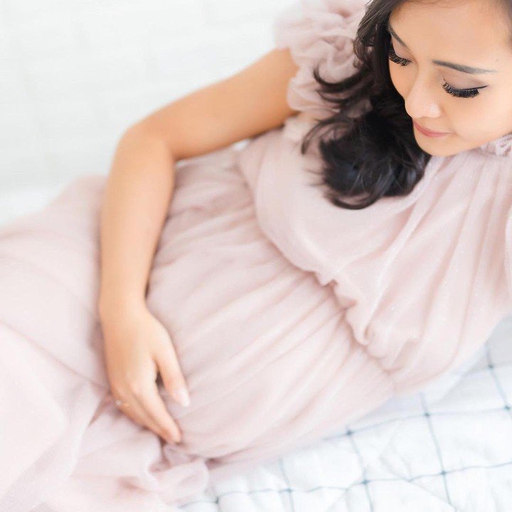 <p>Nadya membagikan potret maternity shootnya di Instagram pribadinya pada 15 Juli 2023 lalu dengan caption, "Next-nya mungkin udah ada."(Sumber: Instagram @nadya.mci8)</p>