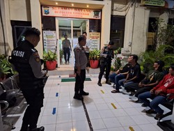 5 Pemabuk-2 Gangster di Surabaya Diciduk Saat Nongkrong dan Pesta Miras