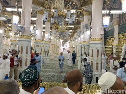 Aturan Baru Masuk Raudhah, Jemaah Diwajibkan Scan Barcode