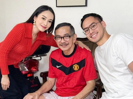 Sempat Stroke Sampai Lumpuh & Tak Bisa Bicara, Begini Kondisi Terbaru Ray Sahetapy