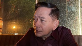 Ray Sahetapy, Aktor Kawakan Film dan Teater Indonesia Kini Berpulang