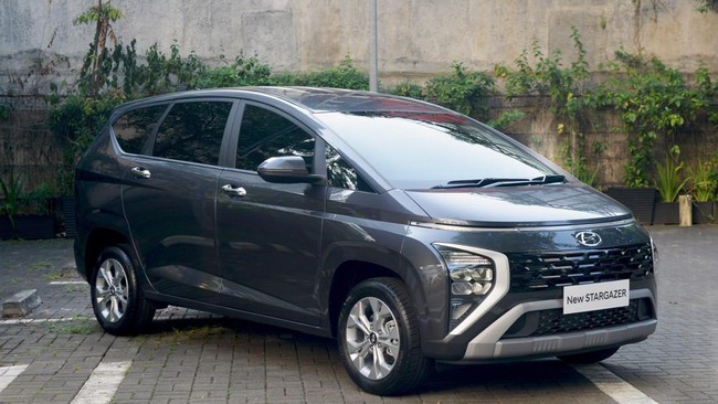 Hyundai Indonesia resmi meluncurkan varian terbaru Stargazer bernama Essential untuk menggantikan varian Trend.