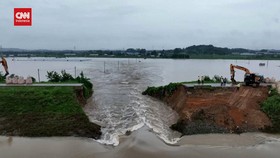 VIDEO: Tanggul Sungai Miho Korsel Jebol hingga Picu Banjir Bandang