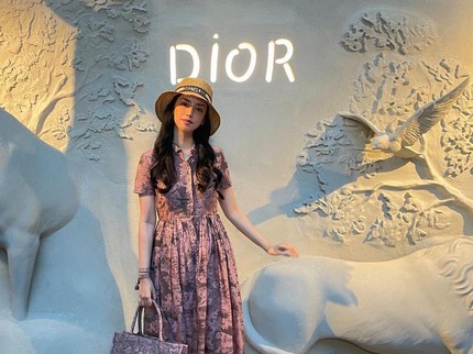 5 Potret Velove Vexia hingga Dian Sastrowardoyo Hadiri Acara Dior di Bali, Anggun & Berkelas
