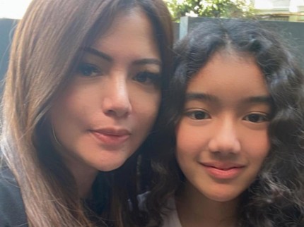 5 Potret Kedekatan Wina Natalia & Leticia Anak Anji & Sheila Marcia, Sama-sama K-Popers