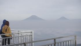 Wisata Gunung Telomoyo: Lokasi, Rute, Harga Tiket, dan Fasilitas