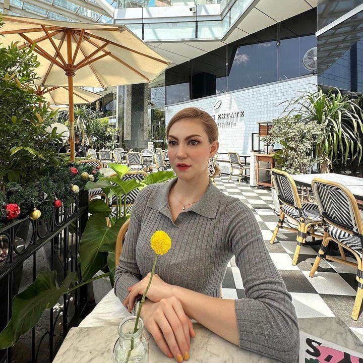 <p>Alessia Cestaro dikenal sebagai salah satu ratu FTV Tanah Air. Wajahnya kerap menghiasi layar kaca sejak terjun ke dunia akting 2004 silam. (Foto: Instagram @alessia89cestaro)</p>