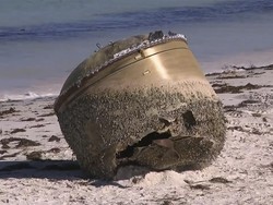 Benda Misterius Terdampar di Pantai Australia, Warga Diminta Menjauh