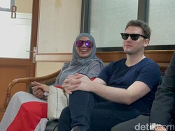 Pengacara Sebut Tak Ada Sidang Lagi, Cinta Penelope Resmi Bercerai?