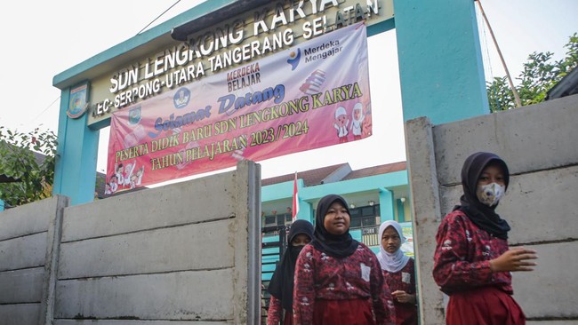 Pemkot Tangsel mengaku sedang mendata sekolah-sekolah yang lahannya berpotensi sengketa seperti yang terjadi di SDN Lengkong Karya 1.