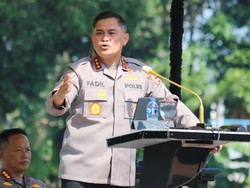 Kabaharkam Beri Kuliah Umum di Setukpa, Ungkap Keunggulan Konsep Polisi RW