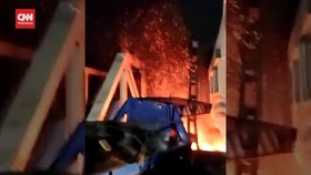 Tertabrak Kereta Brantas, Truk Terseret 50 Meter