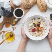 5 Cara Mengolah Oatmeal untuk Menu Diet 'Lenyapkan' Perut Buncit, Dijamin Enak dan Antiribet!