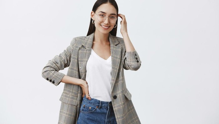 Ilustrasi perempuan karier/Foto: Freepik/cookie_studio