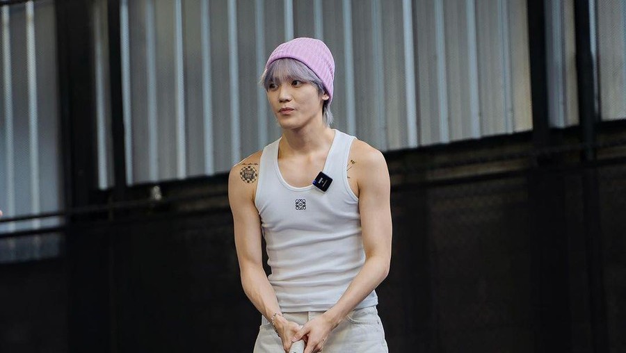 Nagita Slavina dengan Taeyong NCT saat makan dan tenis bareng.