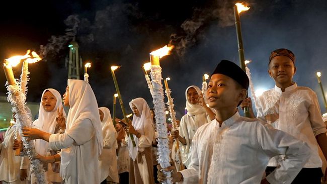 Untuk menyambut Tahun Baru Islam, kamu bisa memberikan beberapa ucapan jelang 1 Muharram 2025.