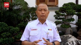 VIDEO: Truk Dievakuasi, PT KAI Perbaiki Konstruksi Jembatan Madukoro