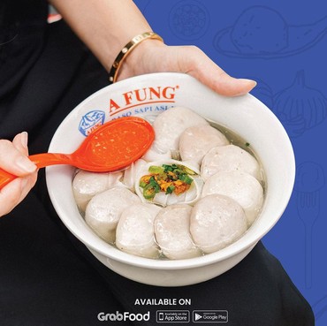 Baso A Fung Hancurkan Alat Makan Imbas Kerupuk Babi, Umat Hindu di Bali Tersinggung