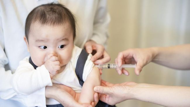 Menkes Ungkap Alasan Banyak Orang Tua Enggan Vaksinasi Anak