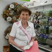 Viral Perempuan Ini Masih Bekerja di Usia 101 Tahun, Beberkan Rahasia Panjang Umur dan Hidup Bahagia