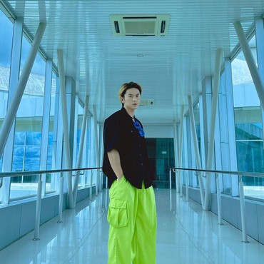 Tumbuh di Keluarga Beda Agama, Rafael Tan Jalani 3 Ibadah Ini dalam Sehari