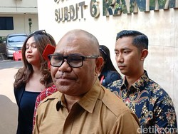 Korban Dugaan Penipuan Mario Teguh Jalani Pemeriksaan, Bawa 3 Saksi