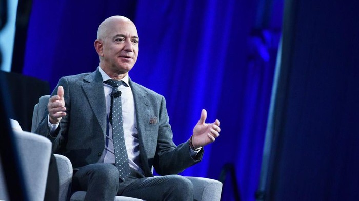 Blue Origin founder Jeff Bezos speaks after receiving the 2019 International Astronautical Federation (IAF) Excellence in Industry Award during the the 70th International Astronautical Congress at the Walter E. Washington Convention Center in Washington, DC on October 22, 2019. (Photo by MANDEL NGAN / AFP) (Photo by MANDEL NGAN/AFP via Getty Images) Blue Origin founder Jeff Bezos speaks after receiving the 2019 International Astronautical Federation (IAF) Excellence in Industry Award during the the 70th International Astronautical Congress at the Walter E. Washington Convention Center in Washington, DC on October 22, 2019. (Photo by MANDEL NGAN / AFP) (Photo by MANDEL NGAN/AFP via Getty Images)
