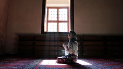 Bacaan Ratib Al Hadad Lengkap dengan Terjemahan Indonesia