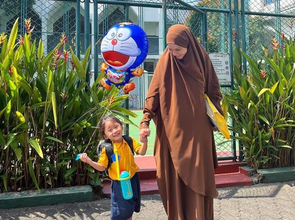 Cerita Zaskia Mecca Soal Drama Sekolah Anak Bungsunya, Nangis kalau Lihat Seragam