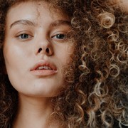 6 Kebiasaan Makeup Ini Perlu Kamu Ubah, Agar Dapatkan Tampilan yang Lebih Cantik Natural!