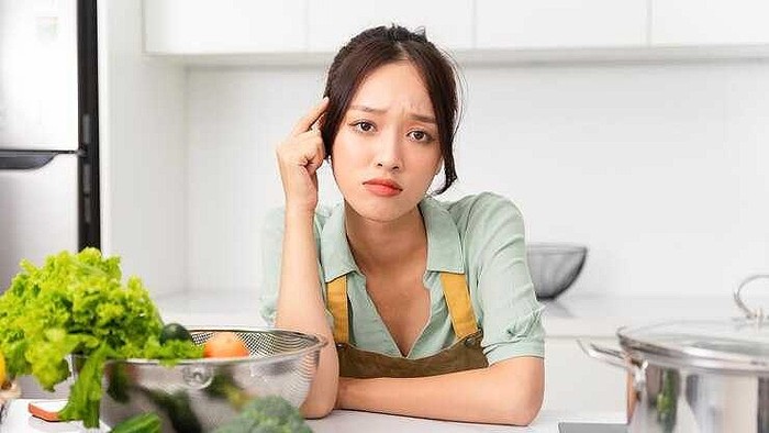 Bikin Diet Gagal! 7 Kebiasaan Ini Sebabkan Berat Badan Sulit Turun