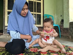 Fakta Baru Bayi Berkaki 6 di Lombok, Bakal Jalani Operasi Pemisahan Akhir Pekan