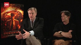 VIDEO: Christopher Nolan Cerita Momen Persiapan Oppenheimer