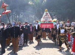 Tradisi-tradisi Malam Satu Suro di Jawa Timur