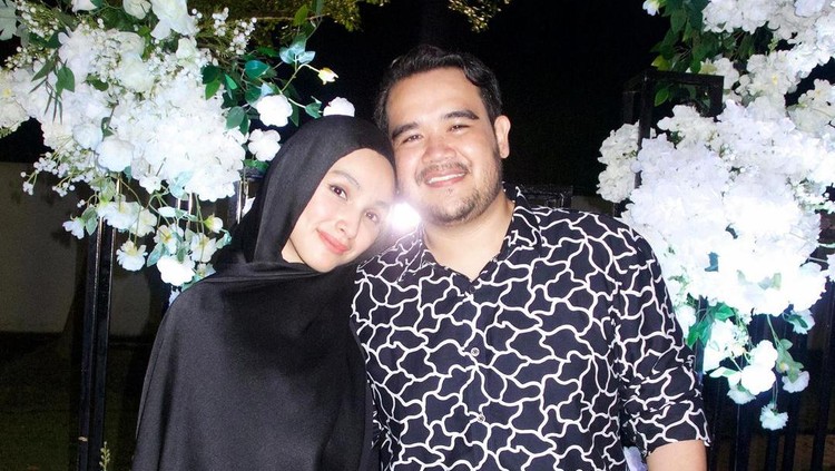 Tya Arifin dan Asyraf Khalid