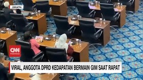 VIDEO: Viral, Anggota DPRD Kedapatan Bermain Game saat Rapat