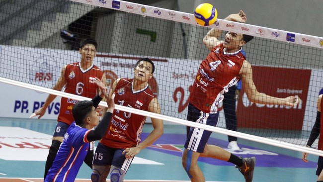 Middle blocker andalan Indonesia, Hendra Kurniawan punya mimpi besar untuk bisa bermain di luar negeri, tepatnya di Jepang.