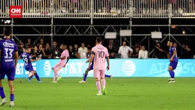 VIDEO: Debut Spektakuler Messi, Bawa Inter Miami Menang