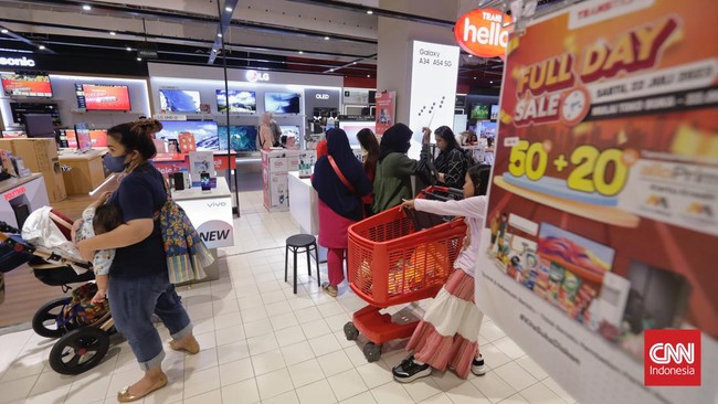 Promo Merdeka Belanja Transmart Full Day Sale belum berakhir. Siap-siap ya, soalnya promo ini kembali lagi besok di semua gerai Transmart se-Indonesia.