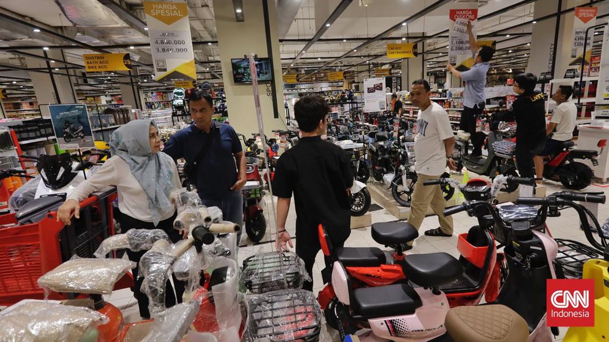 Sepeda Listrik Harga Miring Rp3 Jutaan Cuma di Transmart Full Day Sale