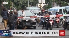 VIDEO: Tips Aman Melintasi Rel Kereta Api