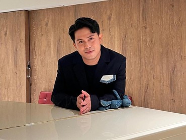 img-title Sama-sama Ikut AGT 2023, Respons Tak Terduga Cakra Khan Dibandingkan dengan Putri Ariani