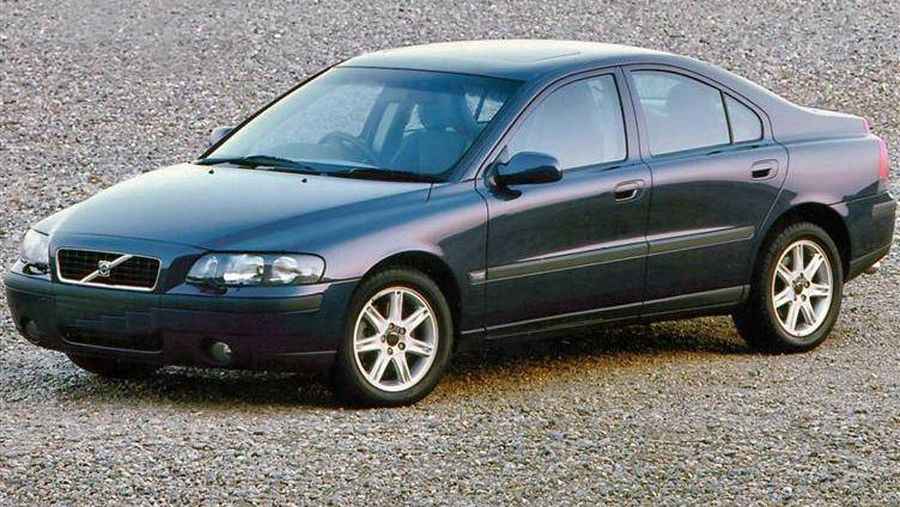 Mobil volvo lagi bangkit
