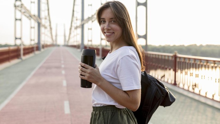 Bekal Perjalanan/Foto: freepik.com/freepik