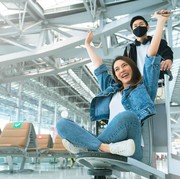 Antiribet di Bandara, Fashion Items Ini Sebaiknya Tidak Kamu Kenakan Sebagai Airport Style