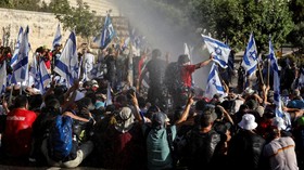 Parlemen Israel Loloskan RUU yang Batasi Kekuasaan MA, Demo Membara