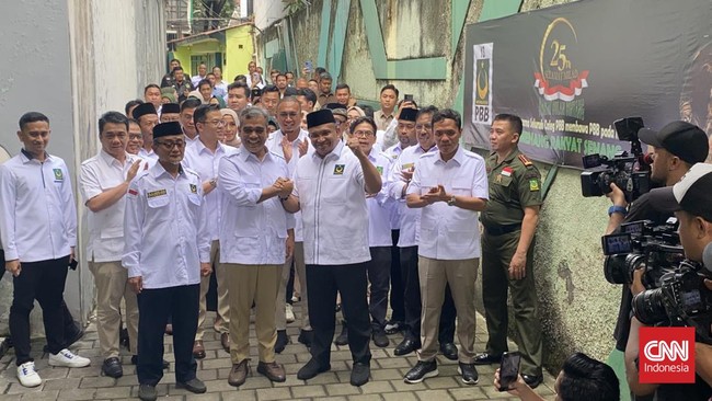 Sekjen PBB Afriansyah Ferry Noor mengaku telah mendapat restu dari Jokowi untuk mendukung Prabowo Subianto di Pemilu 2024.