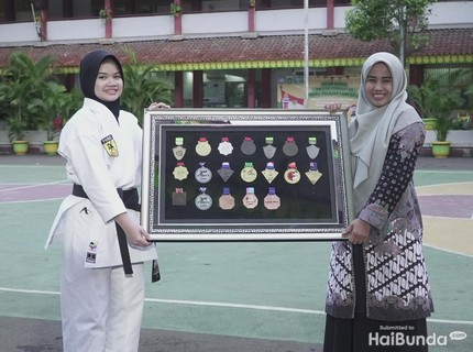 Cerita Maharani Putri Sabet Medali Emas 'Kata' Karate Tingkat Internasional di Usia 15 Tahun